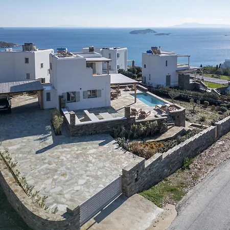 Nyaraló West Side Pool House By Hostandros *
