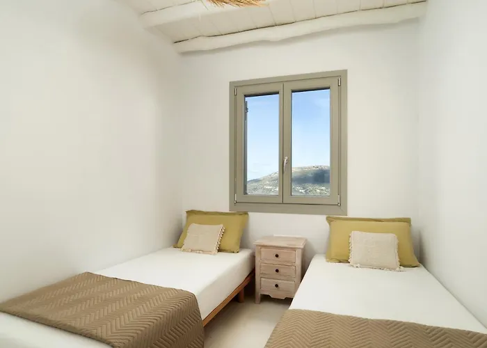 Holiday home West Side Pool House By Hostandros Gavrio