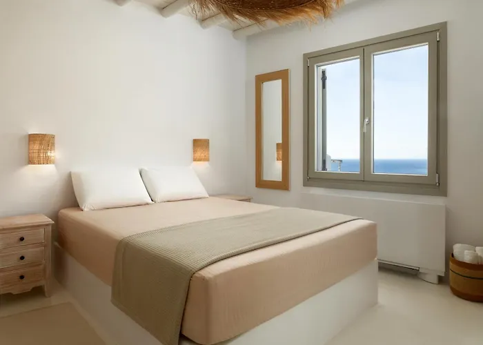 West Side Pool House By Hostandros Holiday home *