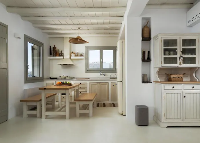 Holiday home West Side Pool House By Hostandros Gavrio