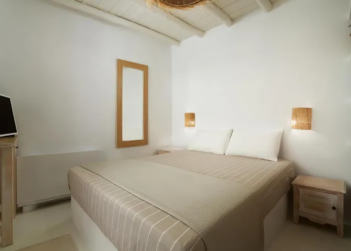 West Side Pool House By Hostandros Holiday home Gavrio