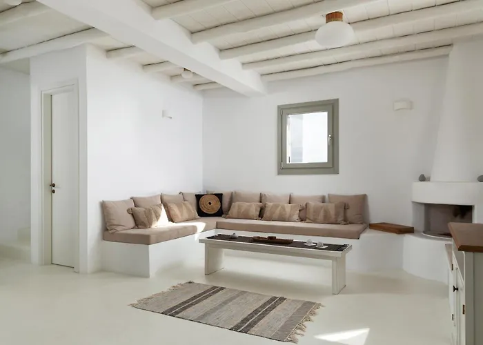 West Side Pool House By Hostandros Holiday home *